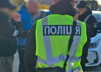 12 тисяч гривень за іспит: у Запоріжжі викрили інструктора з водіння