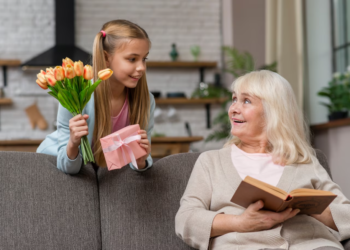 бабушку з Днем народження