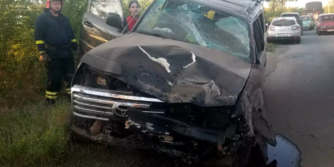 У Кривому Розі внаслідок потрійної ДТП одна людина загинула та ще троє поранені. ФОТО | Кримінальні новини
