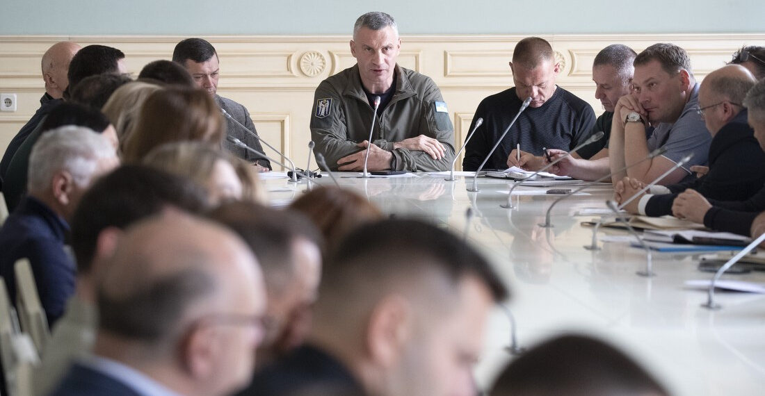 Віталій Кличко: Київ виділить 300 мільйонів гривень на придбання модульних наземних укриттів, фото – Київщіна