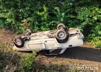 Викрав автомобіль у військовослужбовця та втрапив на ньому у ДТП – на Вінниччині затримано злодія  | Кримінальні новини