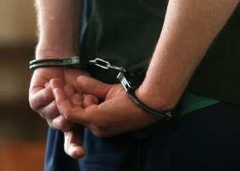 На Прикарпатті поліцейські затримали наркодилера, який торгував амфетаміном та марихуаною  | Кримінальні новини