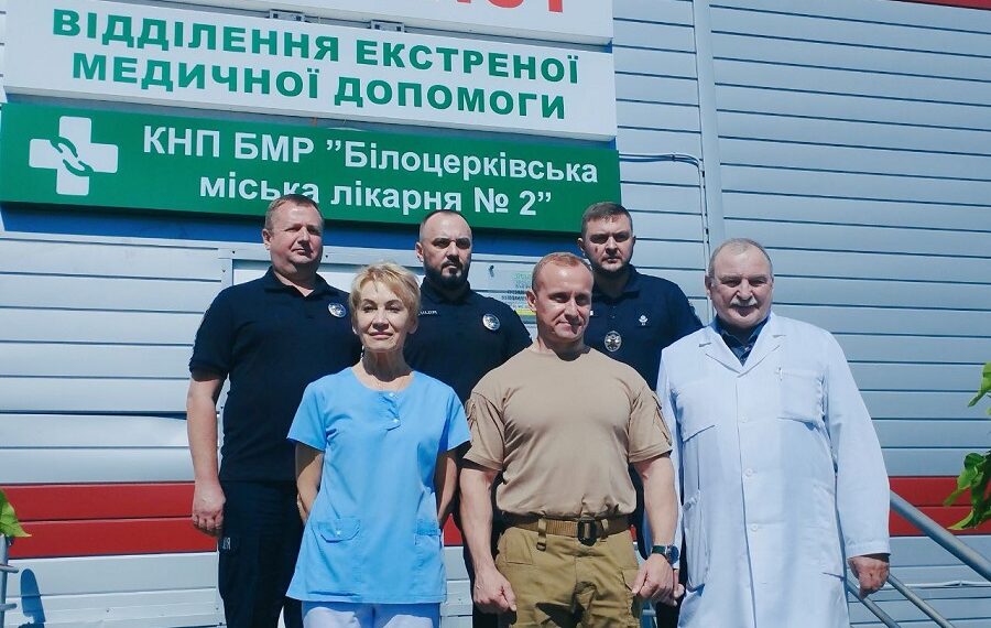 Голова поліції Київщини відвідав поранених захисників у Білій Церкві (ФОТО)