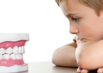 Як львів’яни доглядають за зубами дітей та чи часто відвідують стоматолога. Опитування – Перший львівській портал