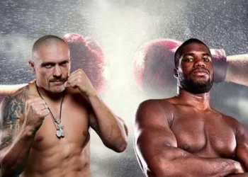 «Он слишком умный, чтобы отпустить с крючка»: в Британии вынесли вердикт Дюбуа в бою с Усиком – Спорт