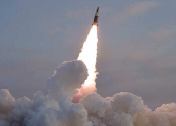 У КНДР назвали «умовою застосування ядерної зброї» захід підводного човна США до Південної Кореї / У світі /