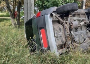 У Сумах п’яний водій влетів на зупинку – Суми та область