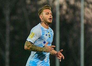 Учасник єврокубків може підписати 25-річного хавбека Динамо Богдана Лєднєва | Футбол