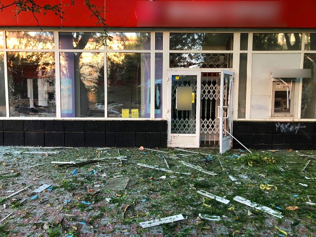 32 воєнних злочини у світлинах: окупанти пошкодили дитячі садочки, лікарню та житлові будинки