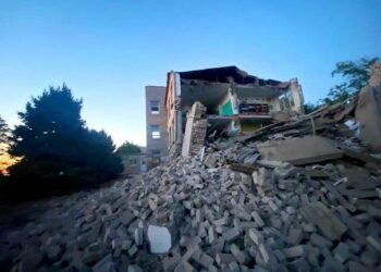 Більше 20 воєнних злочинів за добу: наслідки обстрілів Херсонщини у світлинах поліції