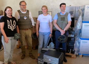 Херсонщина отримала потужні електрогенератори та комп’ютери