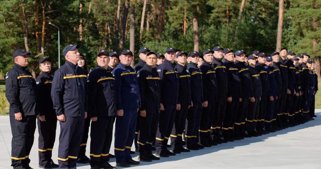 Херсонські рятувальники отримали державні нагороди