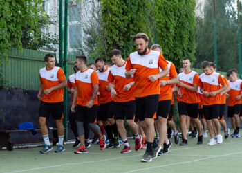 ХК «Кременчук» вийшов з відпустки й почав підготовку до сезону • Хокей •