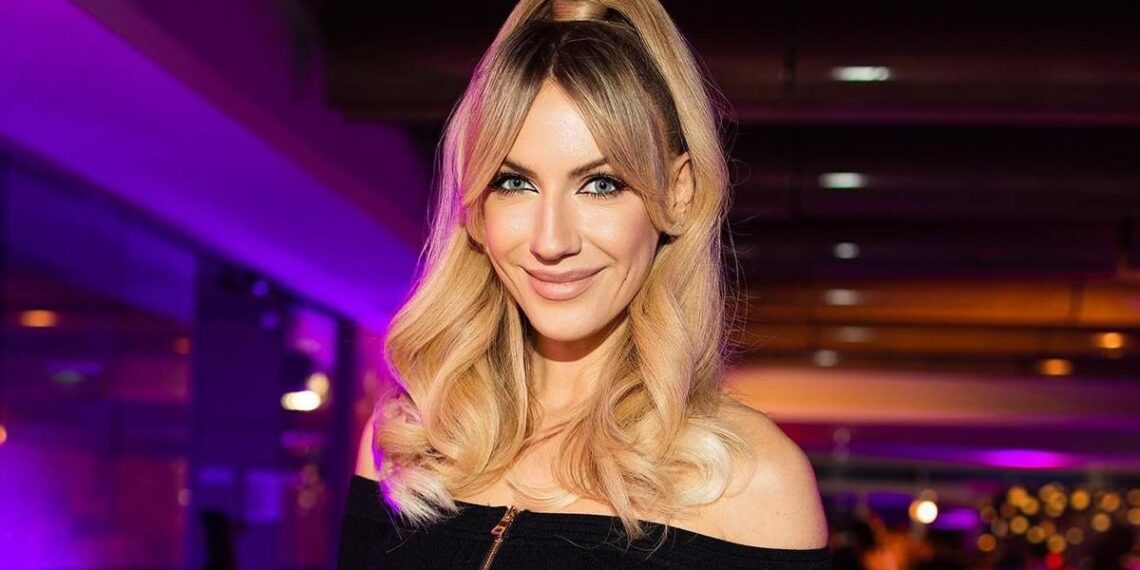 Леся Нікітюк стала обличчям відомого українського бренду Rikkyhype: навчить жінок любити себе з макіяжем і без |