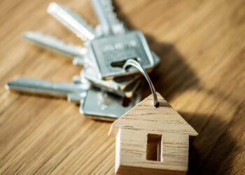 Мешканці Гостомельської громади мають можливість подати електронні заяви на отримання тимчасового житла