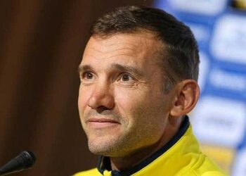 Милота дня від Андрія Шевченка: легенда футболу тепло привітав свою дружину з днем народження (Фото) | Футбол