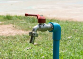 На одній із вулиць Бучі відсутнє водопостачання