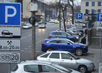 На вулиці Орлика запрацює новий паркувальний майданчик – Перший львівській портал