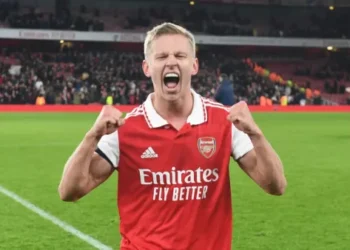 Не кофе и не Влада Седан: Зинченко показал, как начинается его утро – мощное фото защитника Арсенала – Спорт