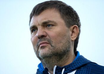 Офіційно: Євген Красніков покинув Дніпро-1 | Футбол
