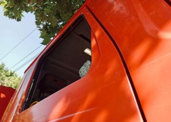 Окупанти обстріляли цивільну інфраструктуру Херсона: поранили дев’ять людей