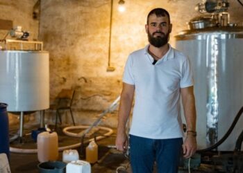 Переселенець відкрив бізнес у Дніпрі