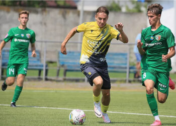 Першість U-19: «Ворскла» у результативному матчі програла «Руху» • Футбол •