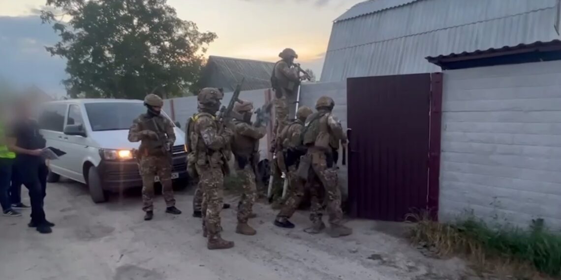 Поліцейські Київщини ліквідували дует наркодилерів