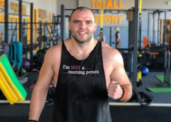 Полтавець Дмитро Микуця переміг на благодійному турнірі з ММА у Дніпрі • Бої без правил •