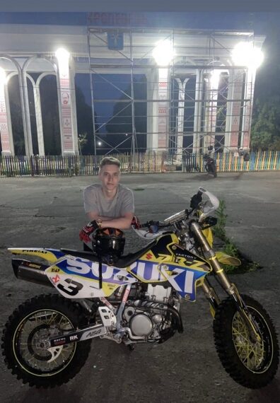 Постраждалому в аварії випускнику Глухівського агротехнічного коледжу потрібна допомога – Суми та область