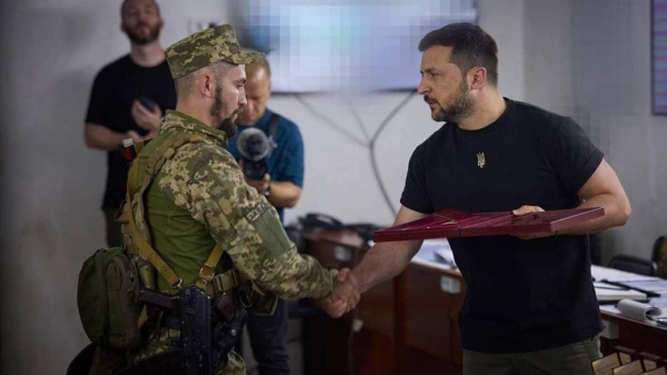 Президент вручив військовослужбовцю Максиму Захарченку із Сумщини орден “Золота зірка” – Суми та область