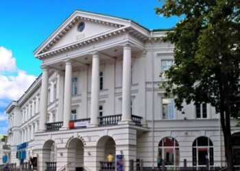 СБУ арештувала на Полтавщині майно російського генерала на понад 1 мільярд