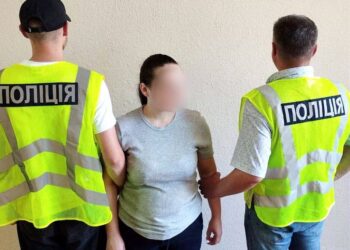 У Борисполі затримали шахрайку, яка ошукала продавчиню зоомагазину