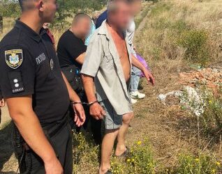 У Миколаєві поліцейські затримали чоловіка за вбивство знайомої, яку він запідозрив у крадіжці грошей » Новини Миколаїва