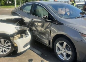 У Сумах в ДТП постраждала водійка Chevrolet Volt – Суми та область