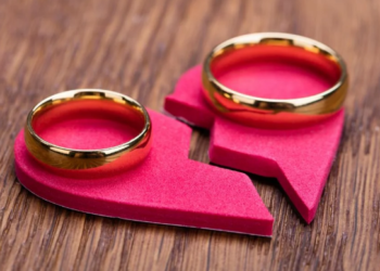 Українці почали значно частіше розлучатись – Опендатабот – Економіка