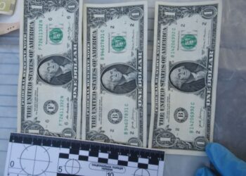 З будинку глухівчанина викрали гроші, поки його не було вдома – Суми та область