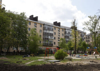 Директора столичного КП підозрюють у недбалості зі збитком у 800 тисяч гривень при відновленні будинків на Межовій | Київщіна