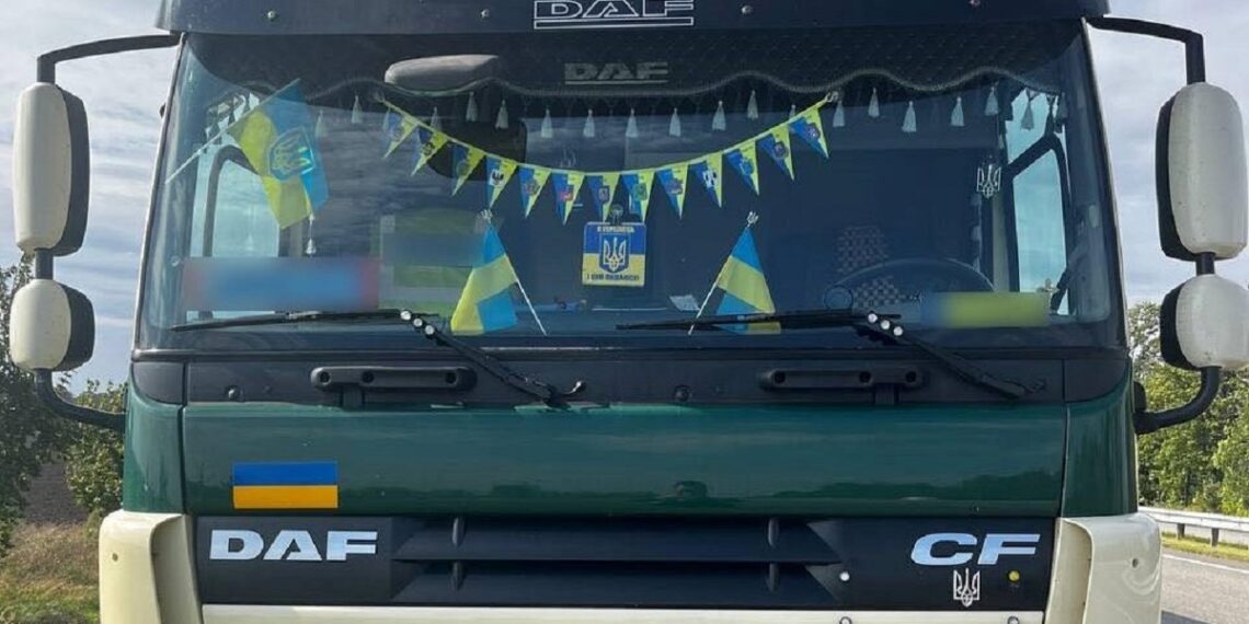 Бориспільські патрульні виявили водія вантажівки “під кайфом” (ФОТО)