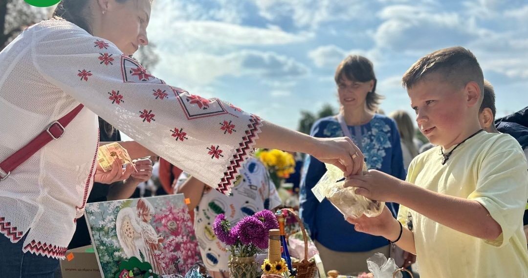 Бучанські школярі зібрали 65 тисяч гривень для ЗСУ