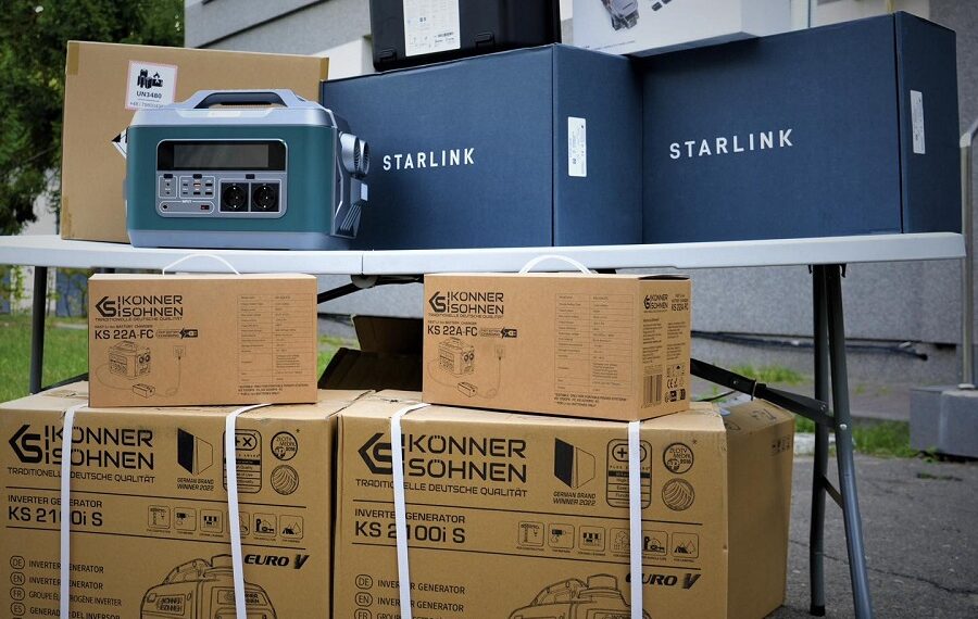 Дрони, старлінки, генератори: Бучанська громада відправила допомогу на фронт (ФОТО)