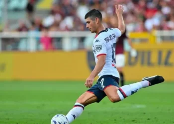 Дженоа на выезде проиграла Торино: Малиновский получил самую низкую оценку среди игроков «грифонов» – Спорт