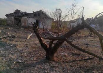 Кримінальні злочини окупантів: через обстріли село на Херсонщині покинули майже усі жителі