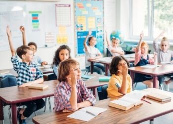 На Львівщині найбільше в Україні відкритих шкіл в очному форматі – Перший львівській портал