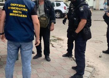 Переробляли та збували зброю і боєприпаси – у Миколаєві поліцейські затримали двох місцевих мешканців » Новини Миколаїва