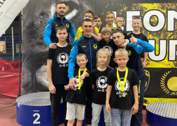 Полтавські каратисти здобули десять нагород на всеукраїнському турнірі Leon Cup • Карате •