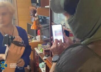 СБУ затримала двох інтернет-агітаторів російської розвідки, які закликали «приєднати» Запоріжжя та Миколаїв до рф » Новини Миколаїва
