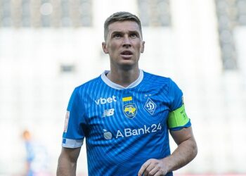 Солідна сума: стало відомо, скільки київське Динамо заробило на трансфері Сергія Сидорчука | Футбол