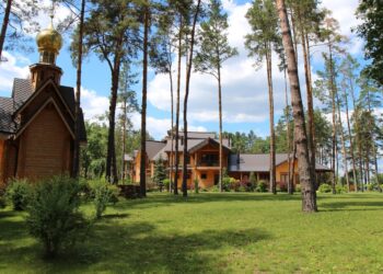 Справу про заволодіння Януковичем угіддями “Сухолуччя” скерували в суд