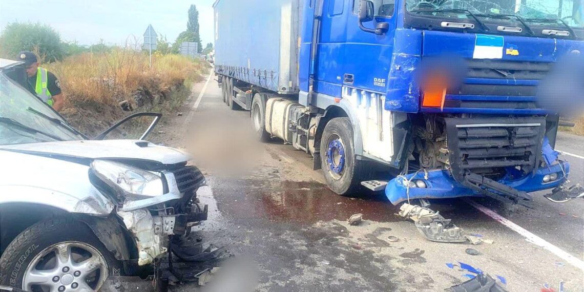 У Борисполі внаслідок зіткнення чотирьох автомобілів загинула людина (ФОТО)